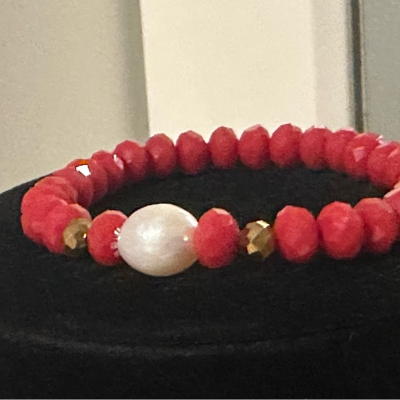Red Bracelet - Picture 4 of 6